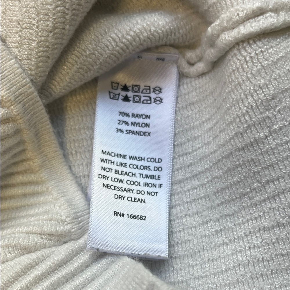 House of Harlow 1960 Cream Ribbed Cropped Tank - Picture 6 of 7